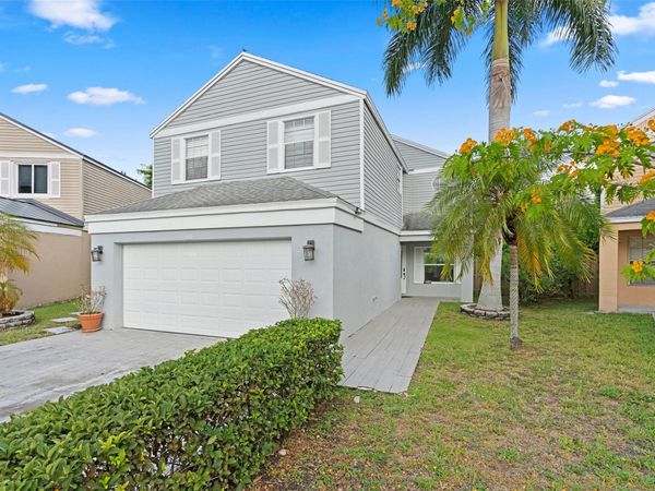133 SW 159th Way, Sunrise, FL 33326