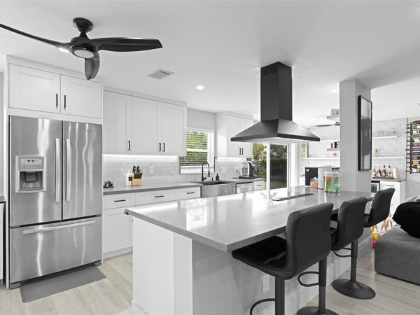 133 SW 159th Way, Sunrise, FL 33326