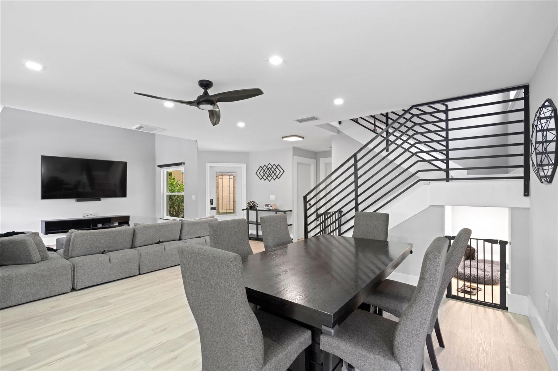 133 SW 159th Way, Sunrise, FL 33326 Photo