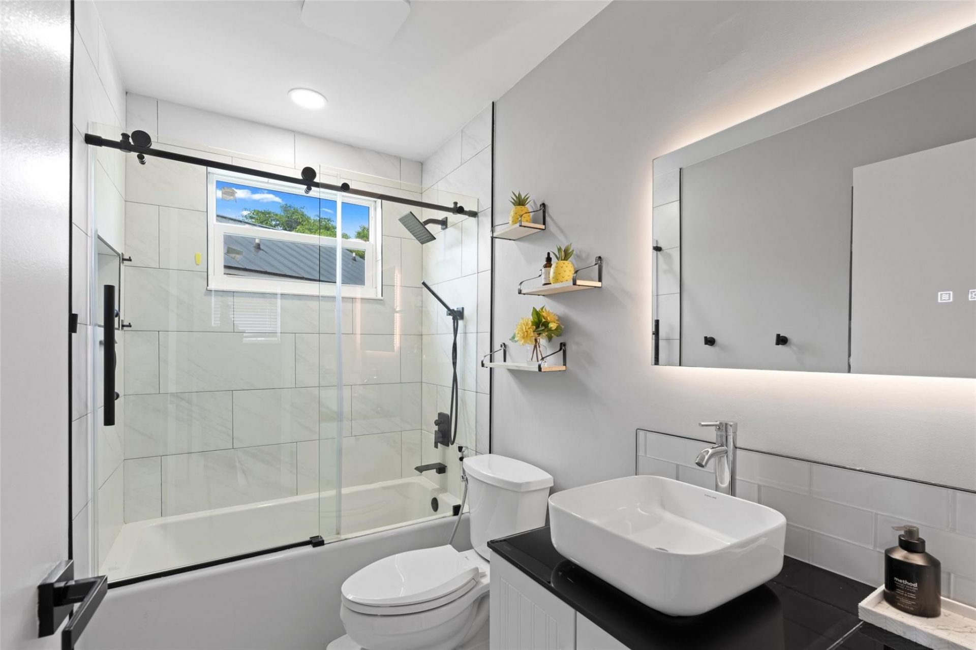 133 SW 159th Way, Sunrise, FL 33326 Photo