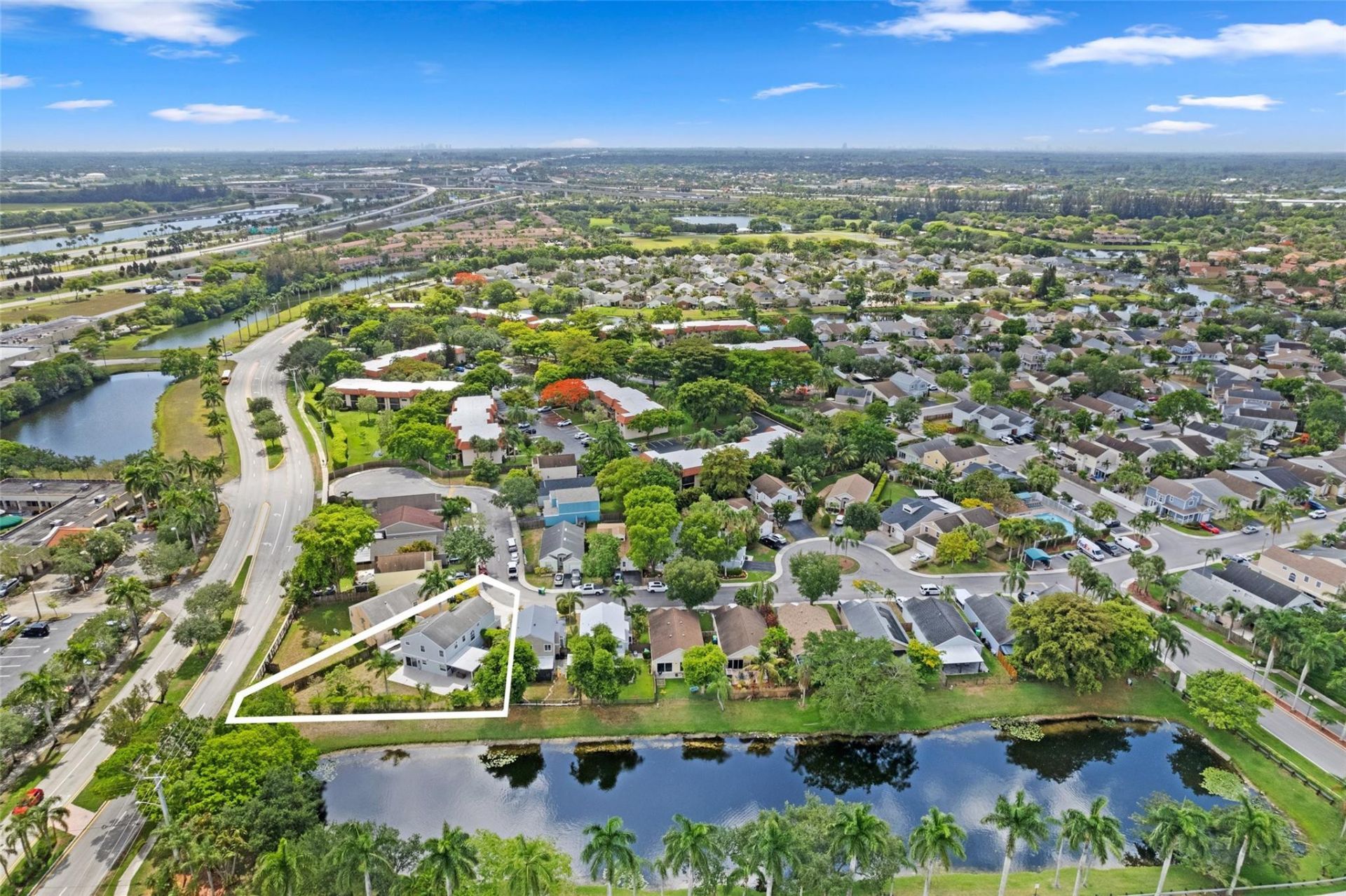 133 SW 159th Way, Sunrise, FL 33326 Photo