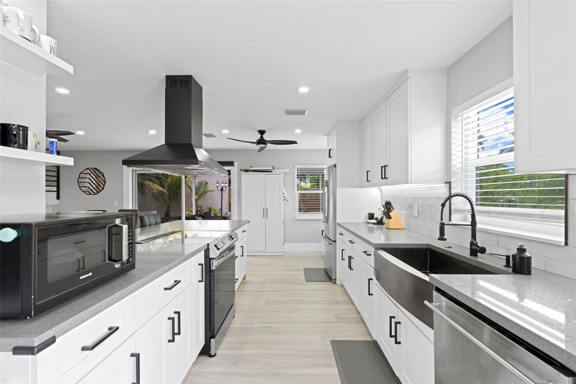 133 SW 159th Way, Sunrise, FL 33326 Photo