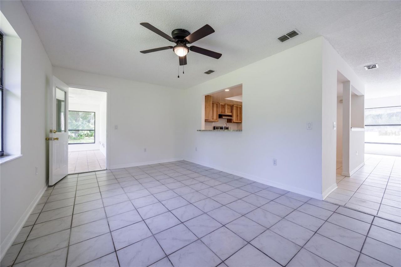 3207 E Withlacoochee Trail, Dunnellon, FL 34434 Photo