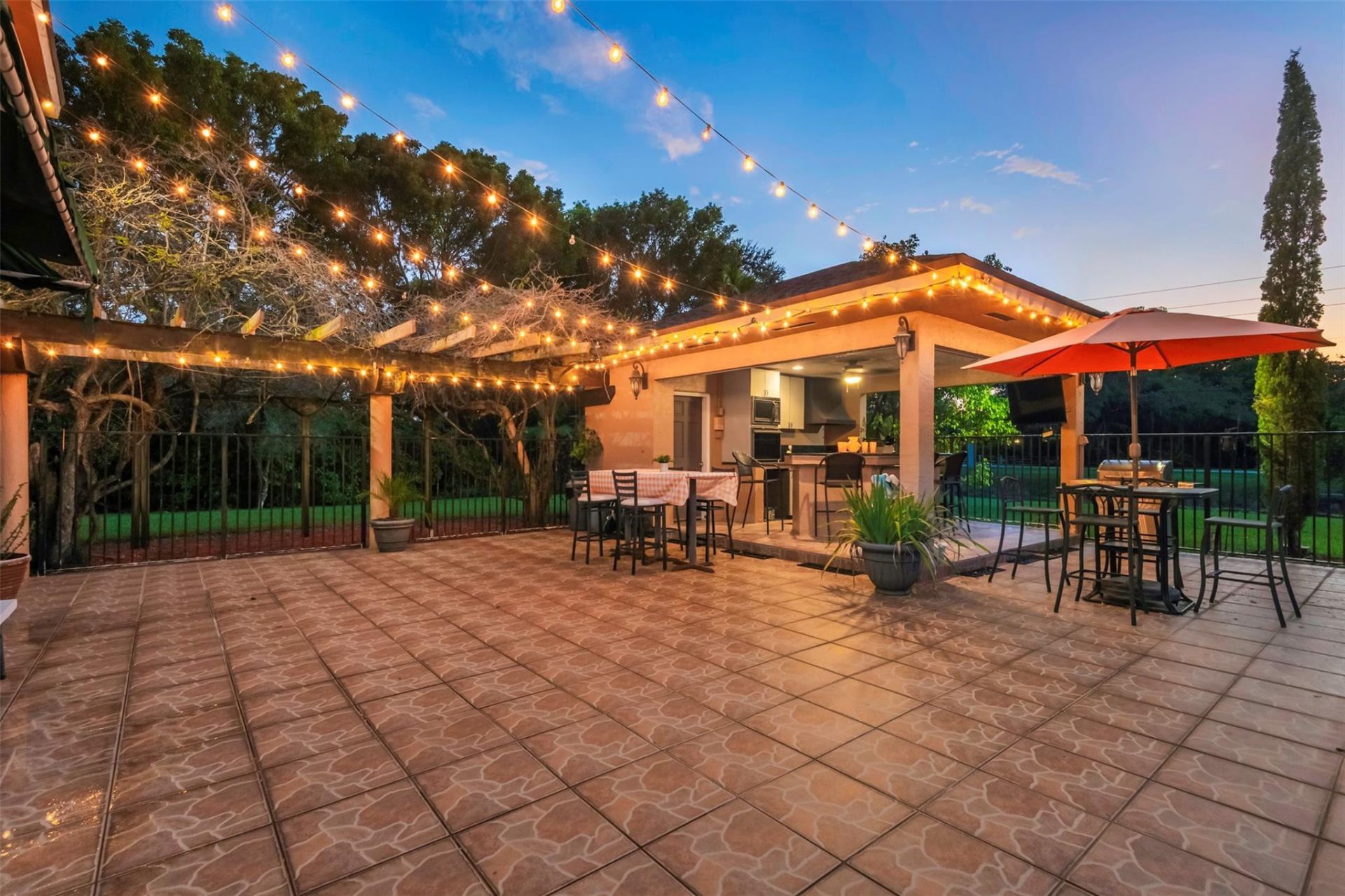 3151 SW 135th Terrace, Davie, FL 33330 Photo