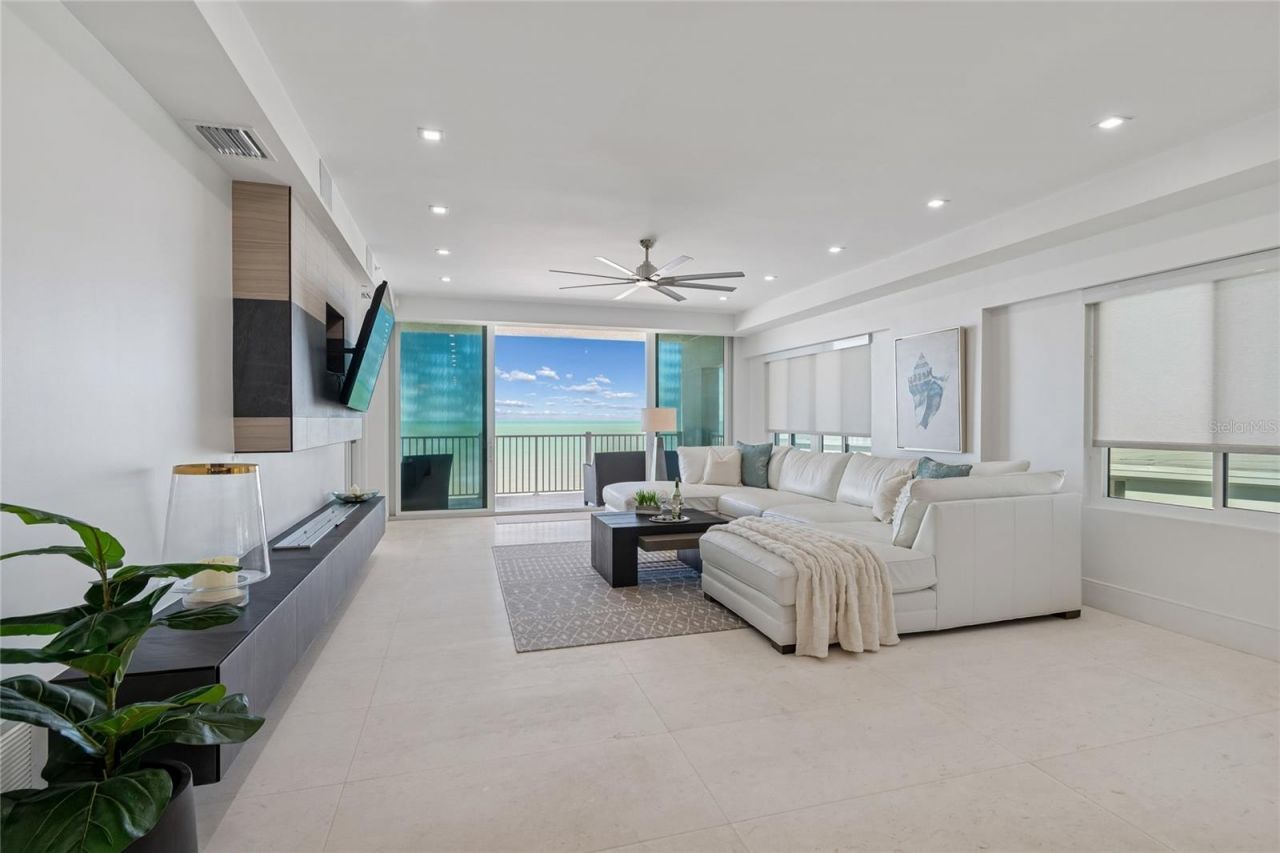 19600 Gulf Boulevard, Unit 402, Indian Shores, FL 33785 Photo