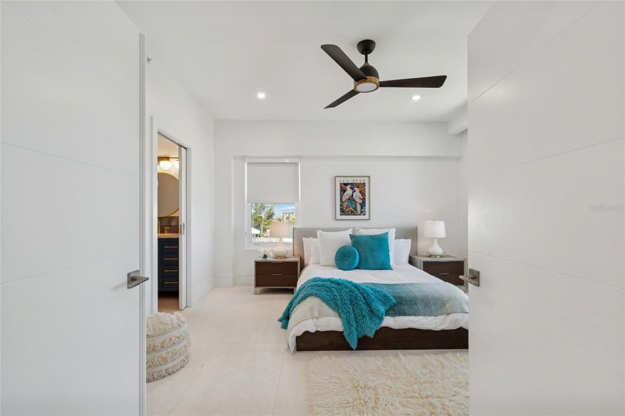 19600 Gulf Boulevard, Unit 402, Indian Shores, FL 33785 Photo