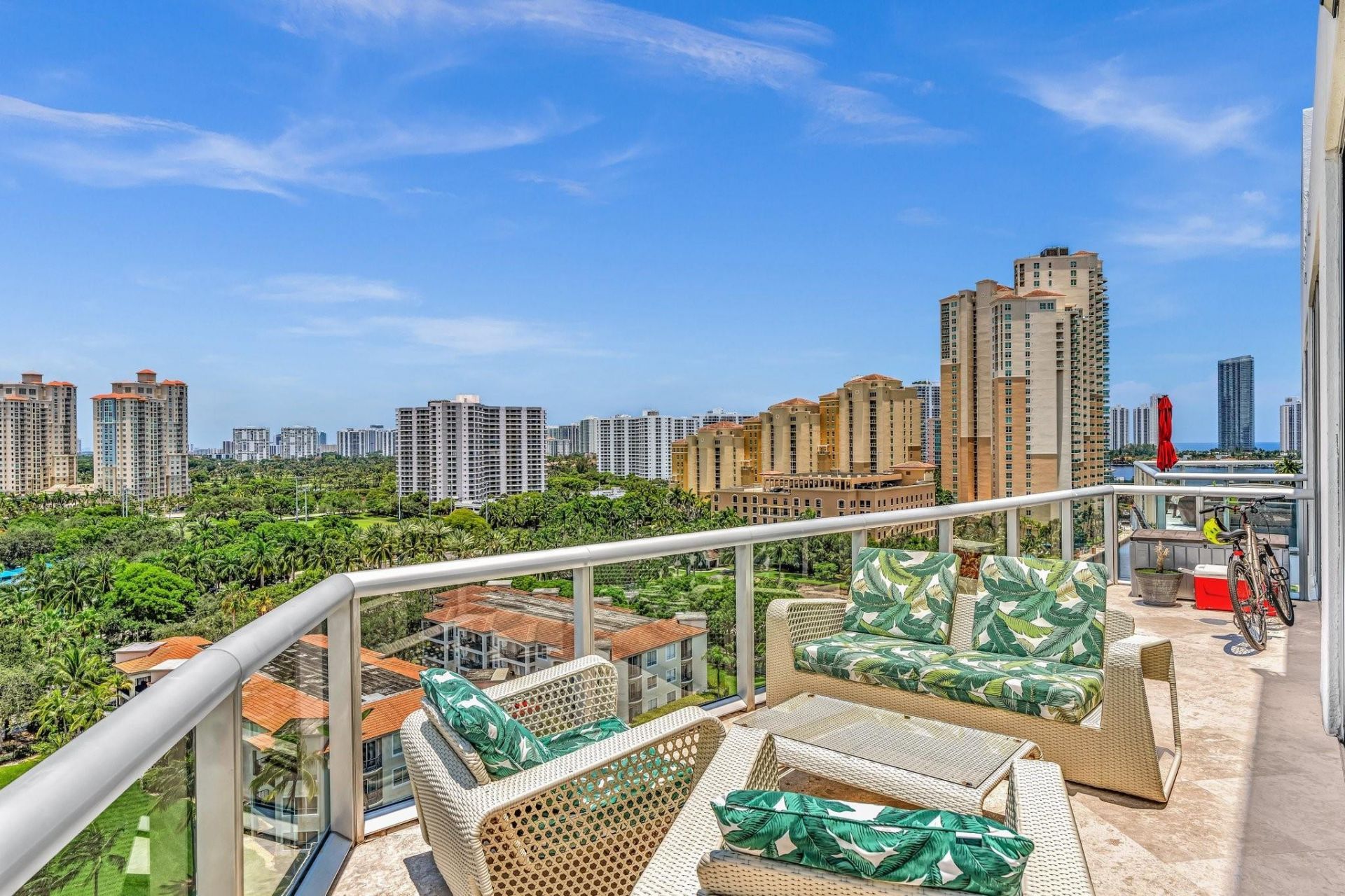 3131 NE 188th Street, Unit 2-1201, Aventura, FL 33180 Photo