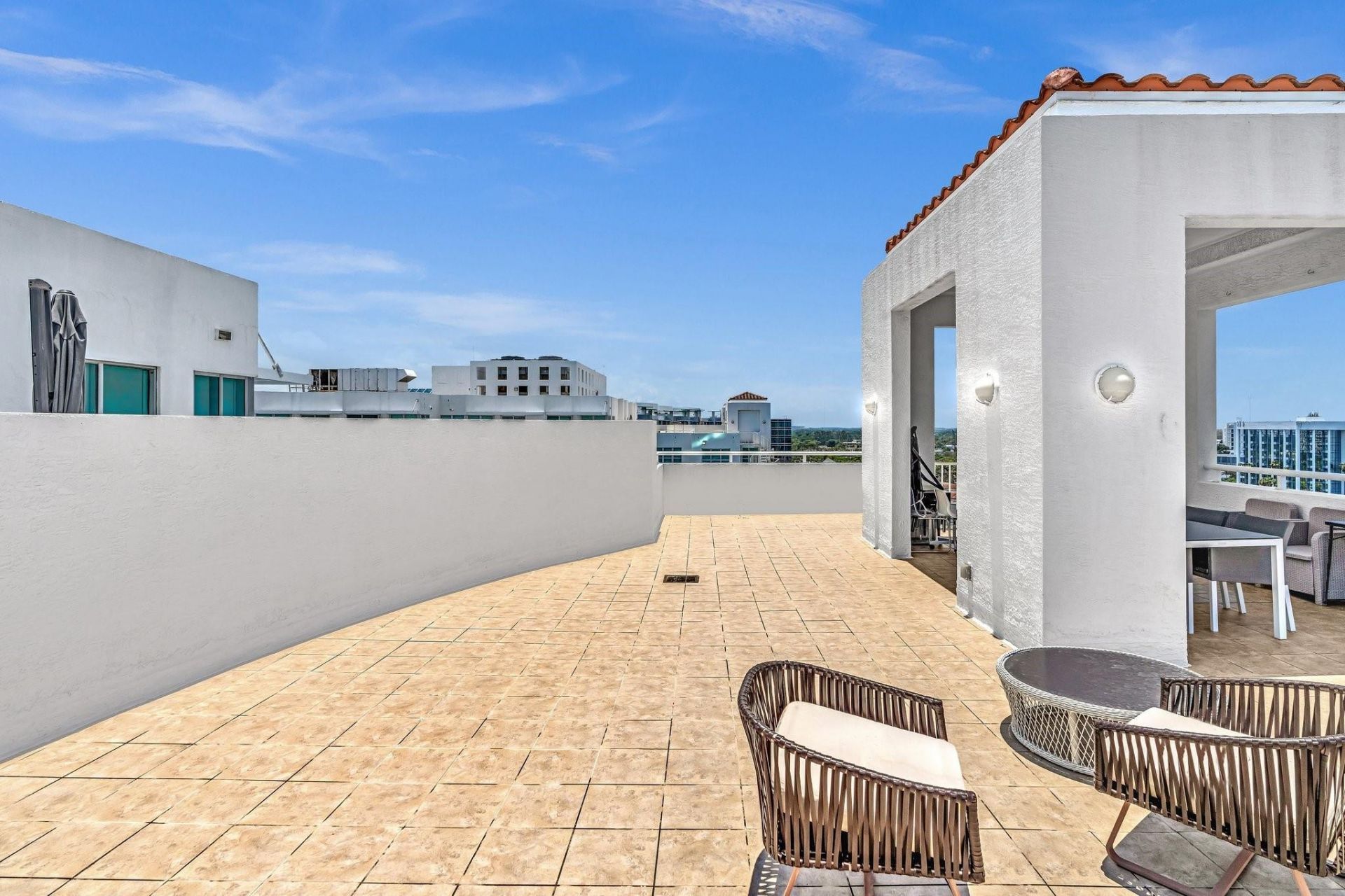 3131 NE 188th Street, Unit 2-1201, Aventura, FL 33180 Photo