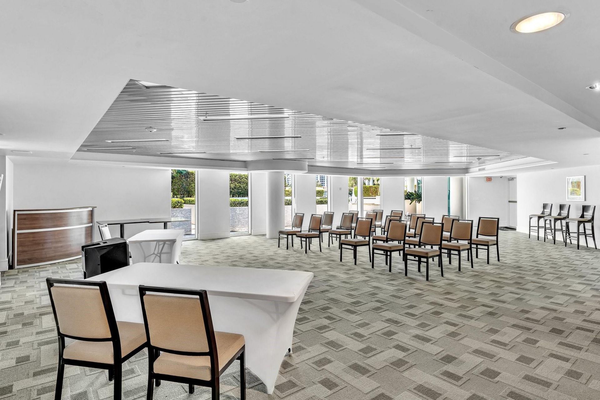 3131 NE 188th Street, Unit 2-1201, Aventura, FL 33180 Photo