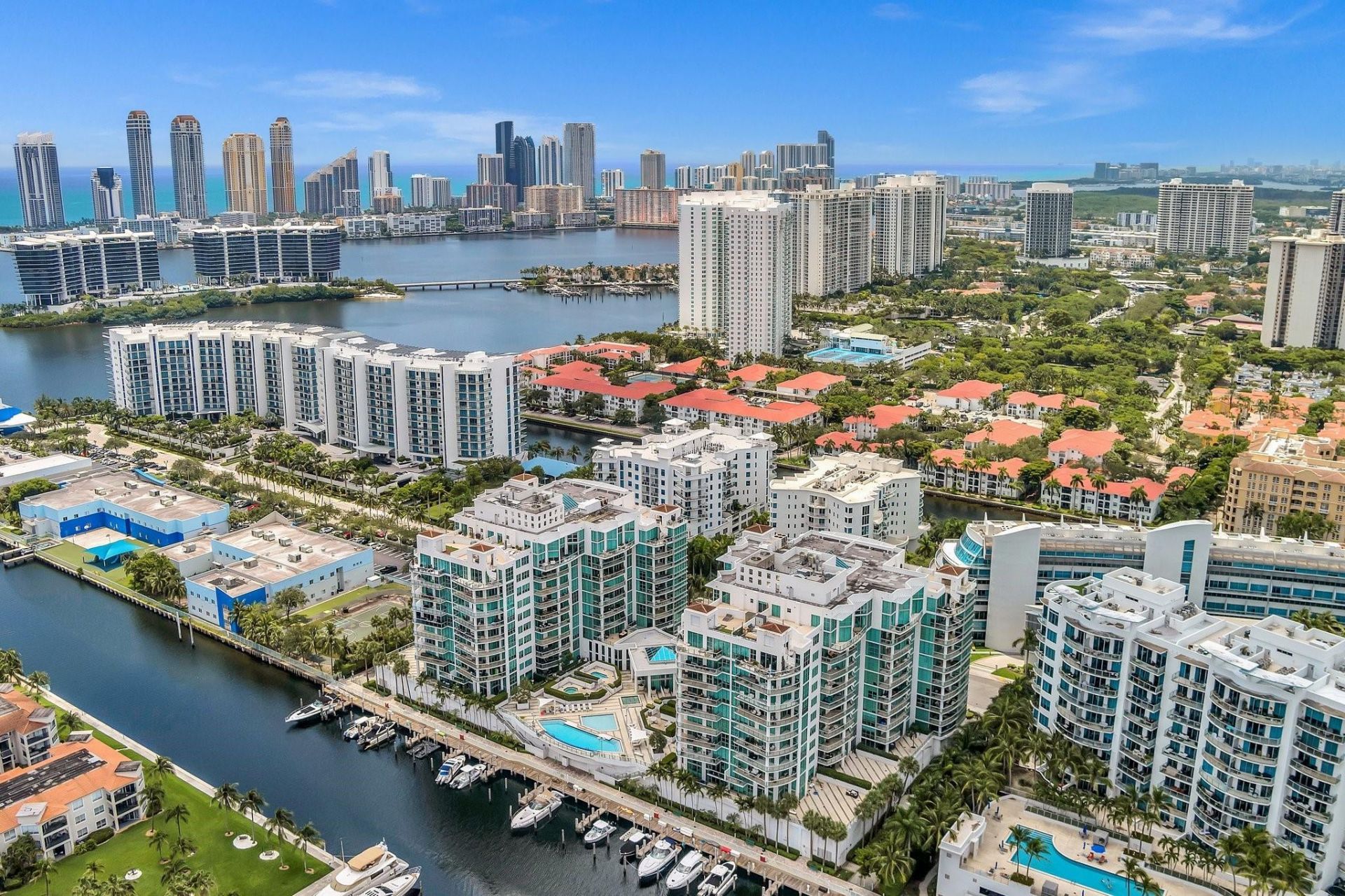 3131 NE 188th Street, Unit 2-1201, Aventura, FL 33180 Photo