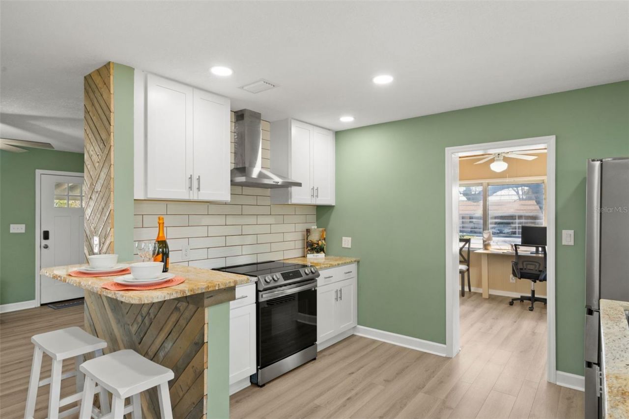 1831 Meadowbrook Avenue, Lakeland, FL 33803 Photo