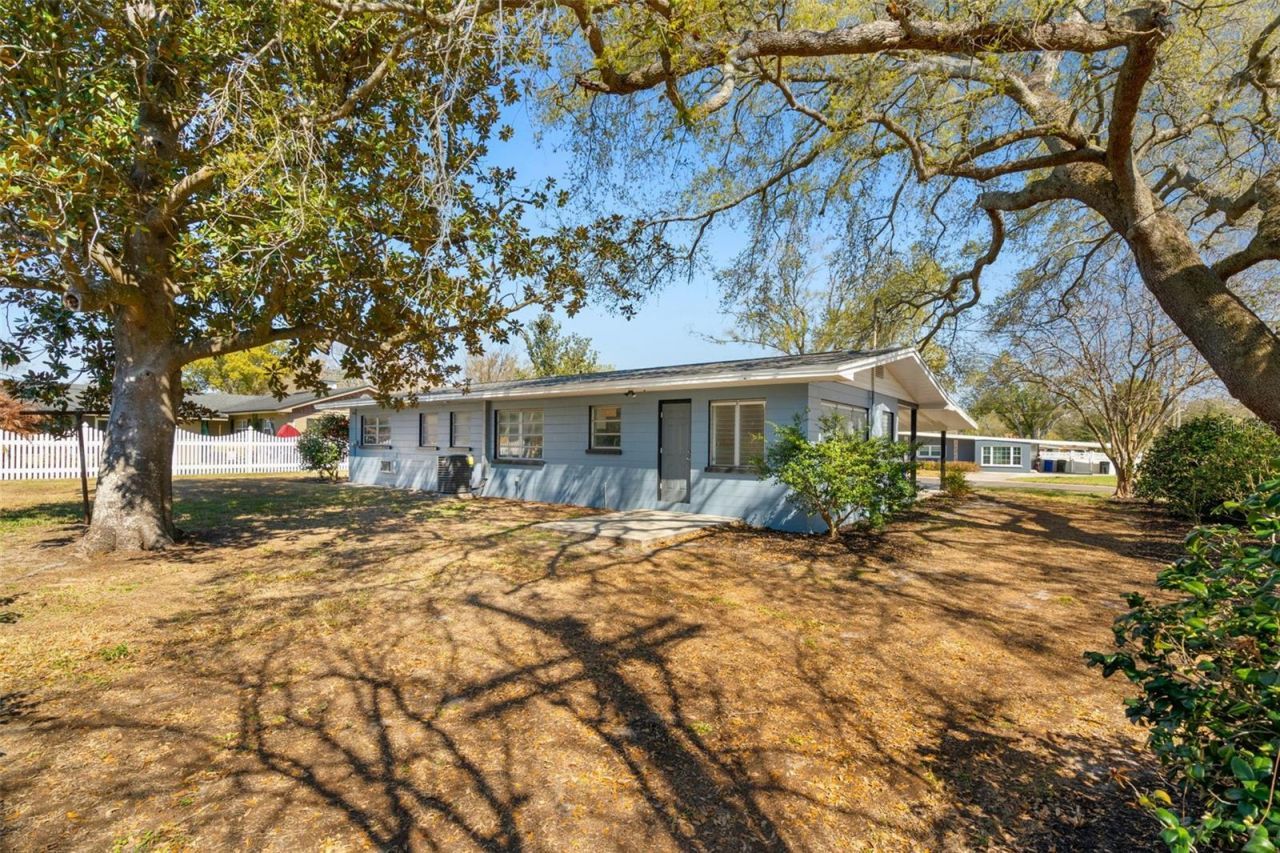 1831 Meadowbrook Avenue, Lakeland, FL 33803 Photo