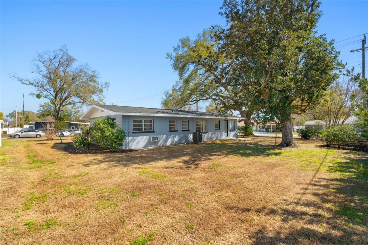 1831 Meadowbrook Avenue, Lakeland, FL 33803 Photo