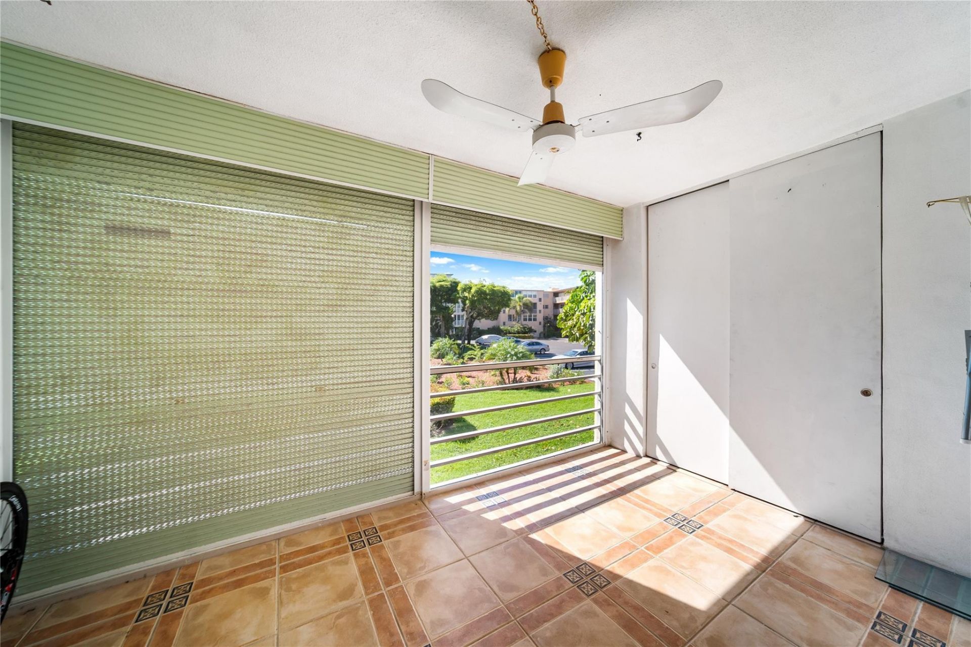 2615 NE 3rd Court, Unit 220, Boynton Beach, FL 33435 Photo