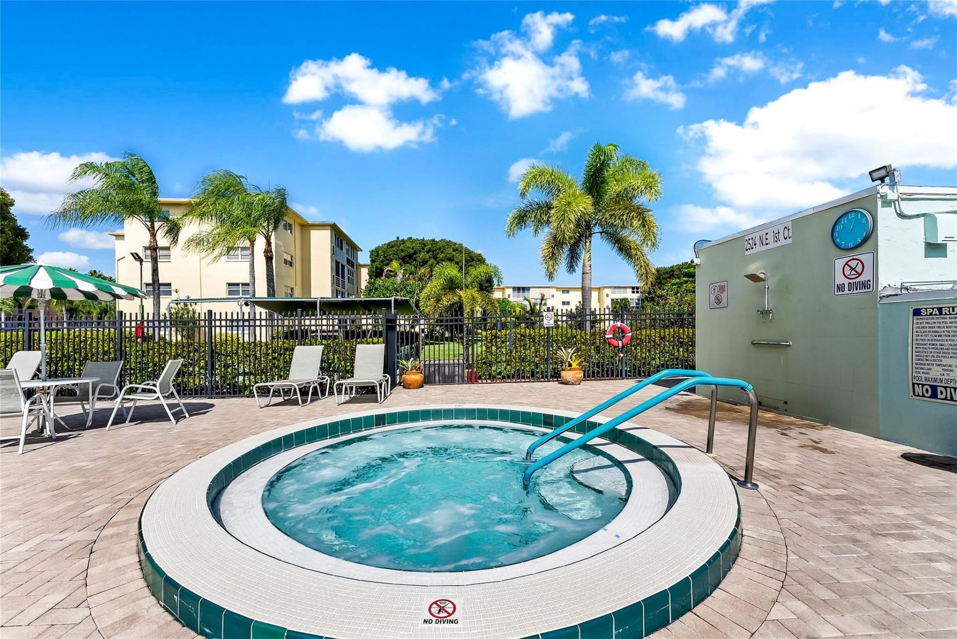 2615 NE 3rd Court, Unit 220, Boynton Beach, FL 33435 Photo