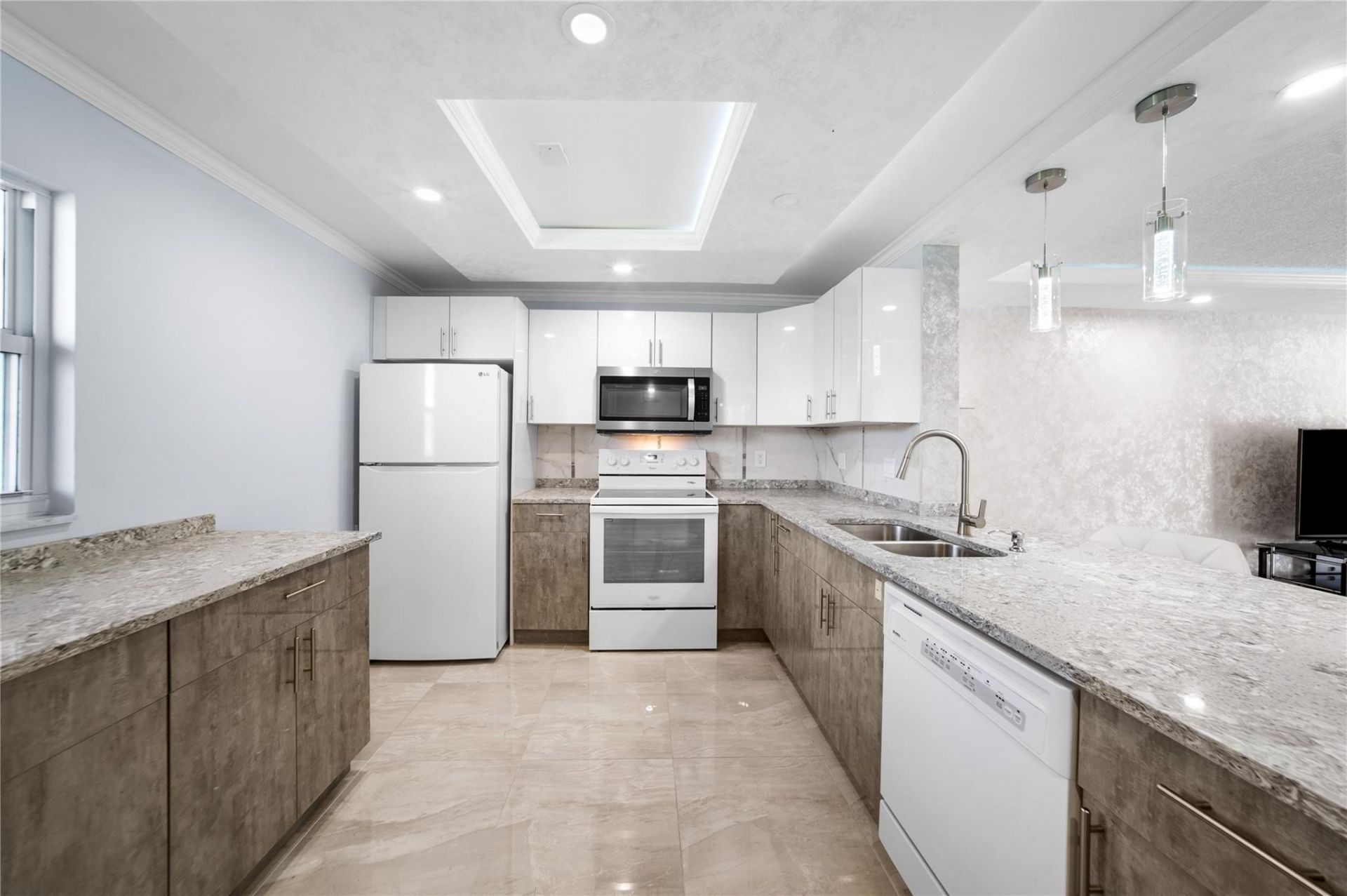 2615 NE 3rd Court, Unit 220, Boynton Beach, FL 33435 Photo