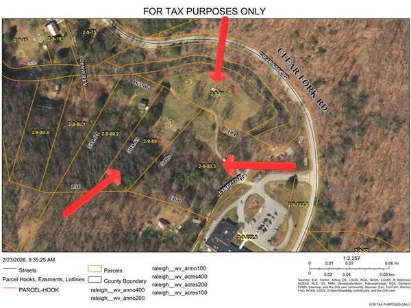 225 LYNFIELD PLACE, CLEAR CREEK, WV 25008