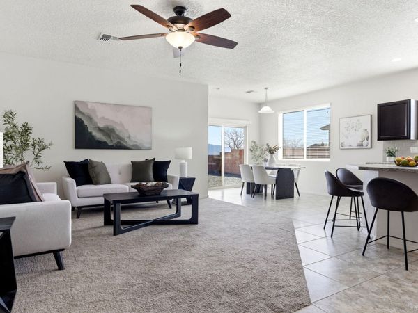 126 Landing Trail NE, Rio Rancho, NM 87124