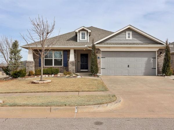 15728 Gunnison Drive, Edmond, OK 73013