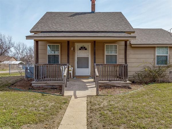 324 N Oak Street, Crescent, OK 73028