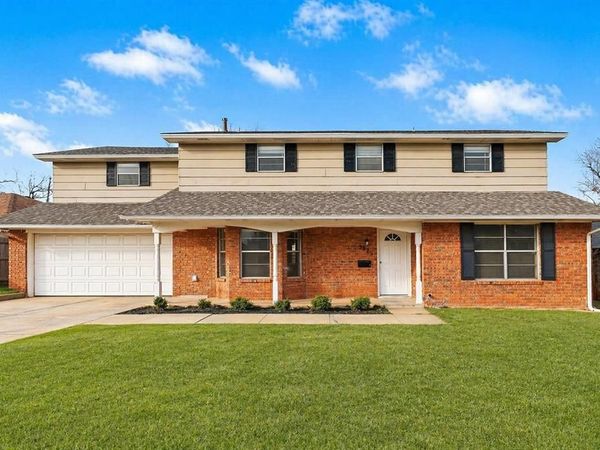 5825 NW 72nd Street, Warr Acres, OK 73132