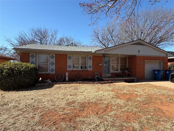 1110 N Grant Street, Cordell, OK 73632