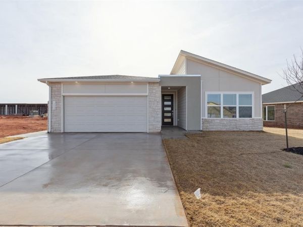 18024 Anthem Boulevard, Edmond, OK 73012