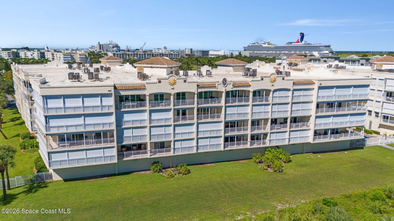 701 Solana Shores Drive, Unit 208, Cape Canaveral, FL 32920 Photo