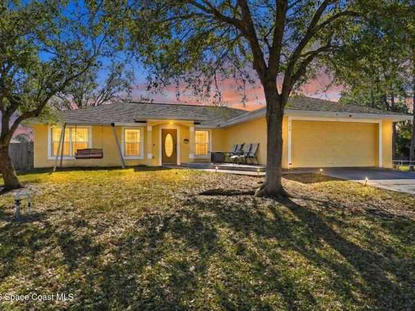 1120 Savannah Street SE , Palm Bay, FL 32909