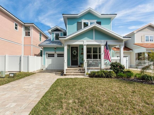 1981 AMELIA OAKS Drive, Fernandina Beach, FL 32034