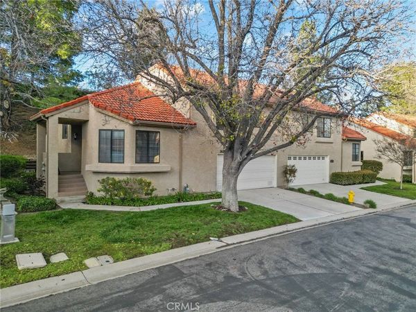 26379 Rainbow Glen Drive, Newhall, CA 91321