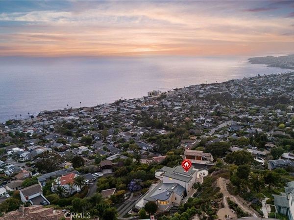 900 Gainsborough Drive, Laguna Beach, CA 92651