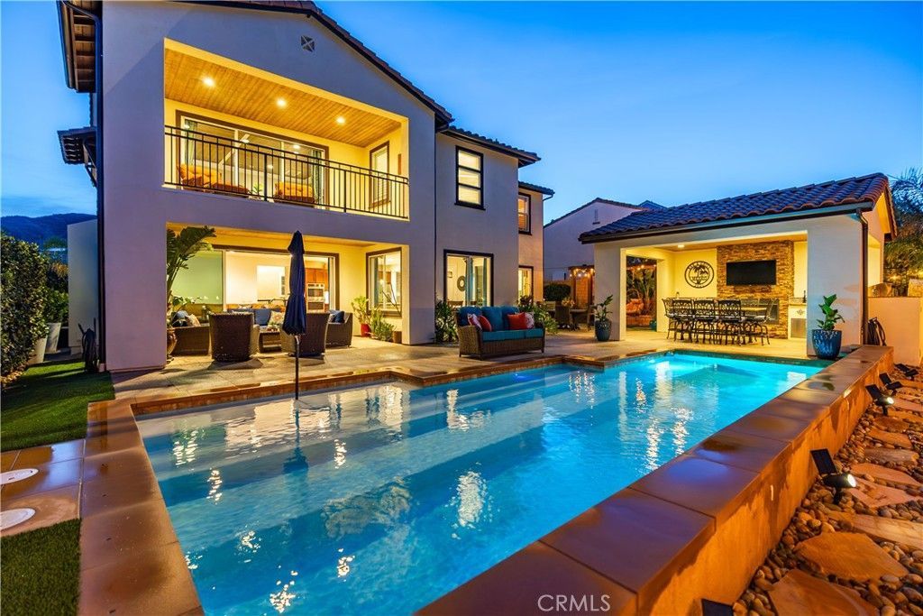 25056 Cypress Bluff, Canyon Country, CA 91387 Main Photo