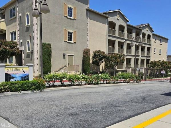 1437 Lomita, Harbor City, CA 90710