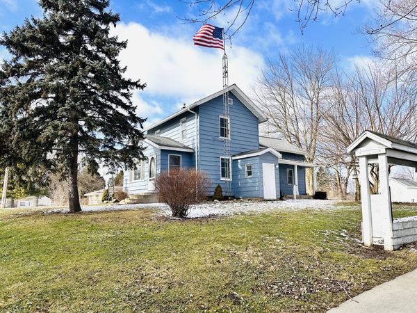 8042 Short Street, Clinton, MI 49236