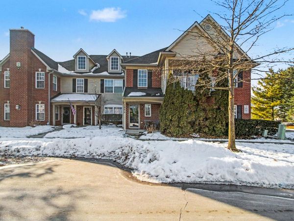 3960 Berkeley Avenue, Canton, MI 48188