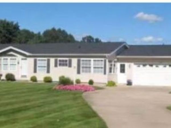 4089 30th Street, Dorr, MI 49323