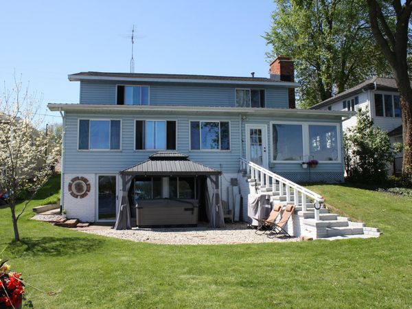 12860 Merlau Avenue, Plainwell, MI 49080