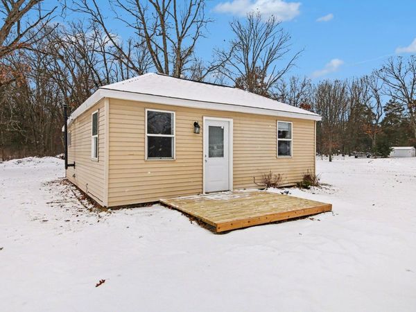 230 Solon Street NE, Cedar Springs, MI 49319