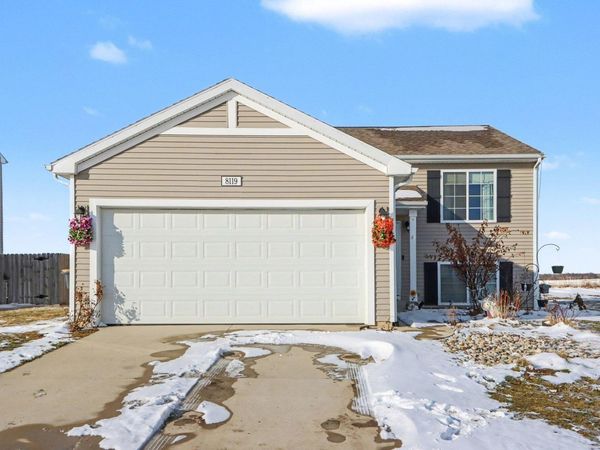 8119 Lausen Lane, Richland, MI 49083