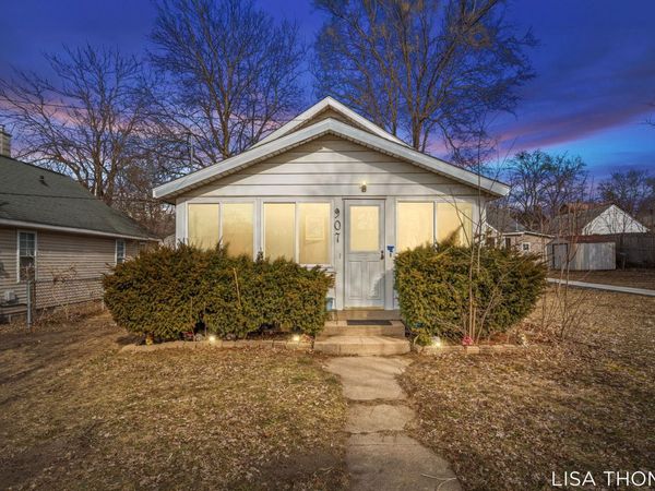 907 Merritt Street SE, Grand Rapids, MI 49507