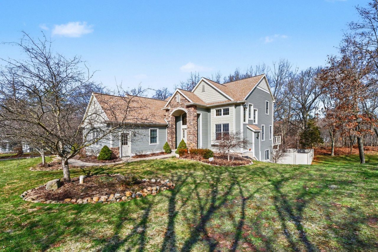 7901 Sandy Hollow Drive Se, Alto, MI 49302 Main Photo