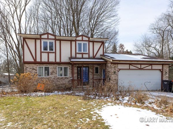 4731 Treasure Trail SW, Wyoming, MI 49519