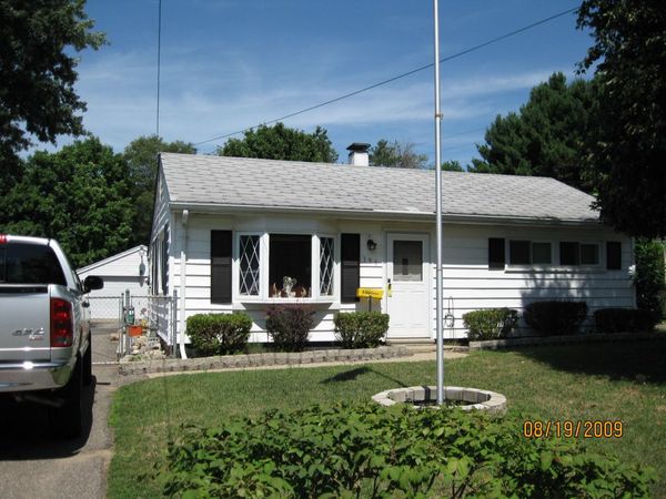 196 Morgan Avenue W, Battle Creek, MI 49037