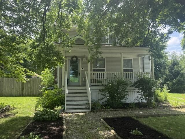 121 Frost Street, Jackson, MI 49202 Main Photo