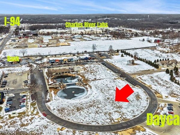 23950 Village Center Circle, Mattawan, MI 49071