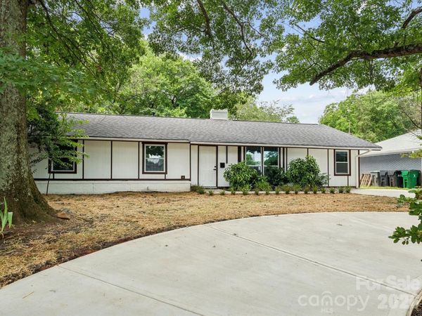 2000 Tyvola Road , Charlotte, NC 28210