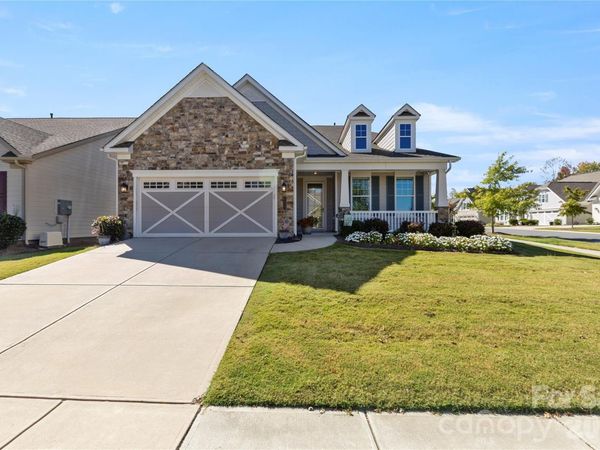 5827 Cheerful Lane, Charlotte, NC 28215