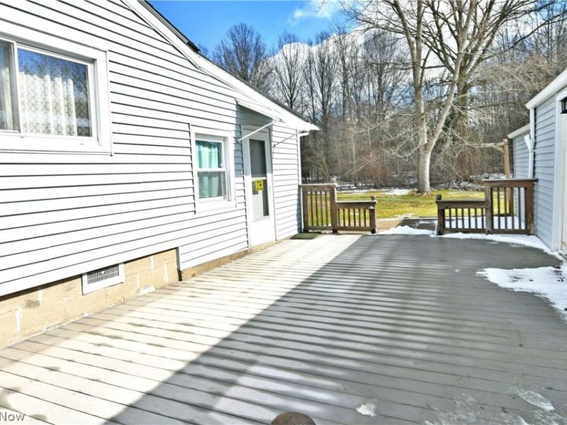 878 Ridge Road, Vienna, OH 44473 Photo 10