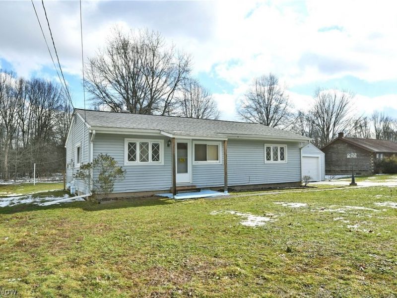 878 Ridge Road, Vienna, OH 44473 Photo 2